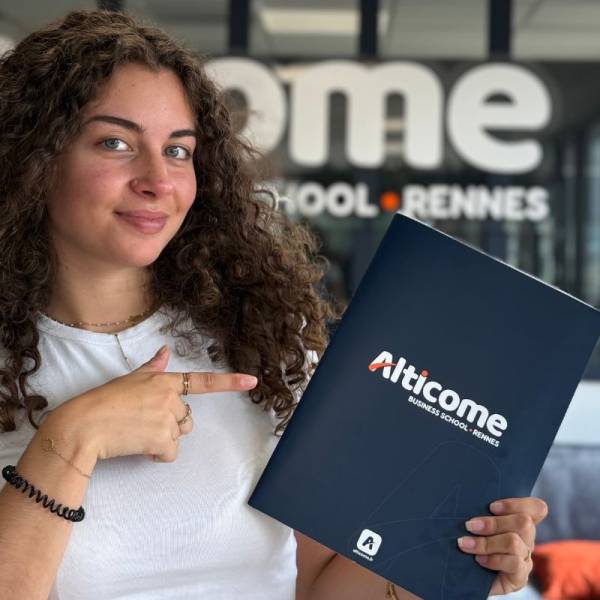 Candidatez en ligne chez Alticome ecole de commerce rennes